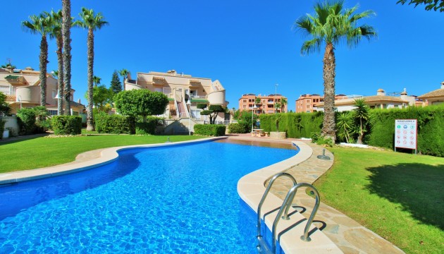 Apartment - Resale - Orihuela Costa - Villamartín