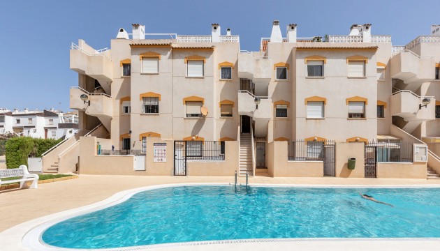 Apartment - Resale - Torrevieja - Punta Prima