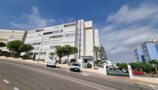 Apartment - Resale - Torrevieja - Torrelamata - La Mata