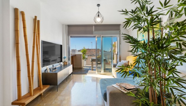 Apartment - Resale - Torrevieja - Torrevieja