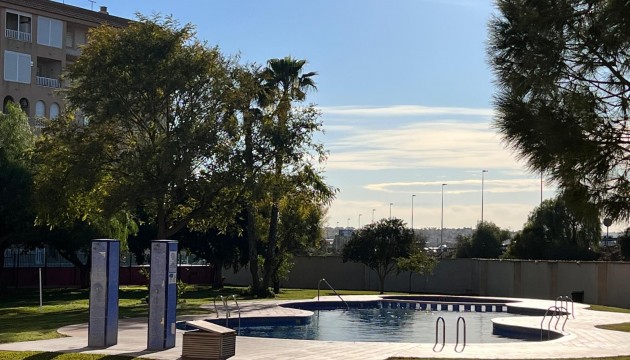 Apartment - Resale - Torrevieja - Torrevieja