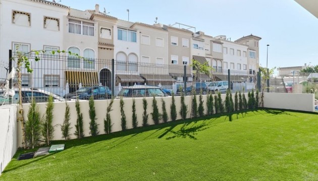Apartment - Resale - Torrevieja - Torrevieja