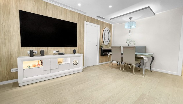 Apartment - Resale - Torrevieja - Torrevieja