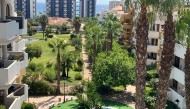 Apartment - Resale - Torrevieja - VE-83522