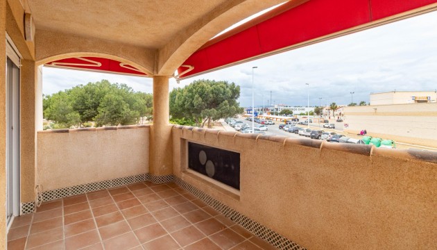 Apartment - Videresalg - Orihuela Costa - La Zenia