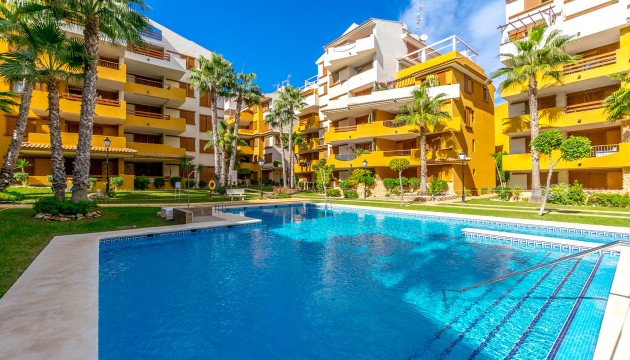 Apartment - Videresalg - Orihuela Costa - Punta Prima