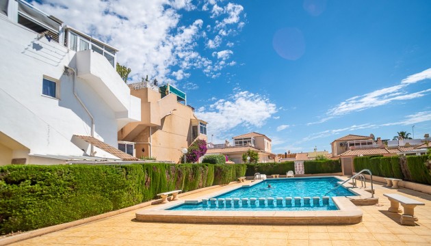 Apartment - Wiederverkauf - Alicante - La Florida