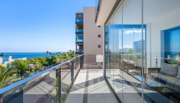 Apartment - Wiederverkauf - Mil Palmeras - Mil Palmeras