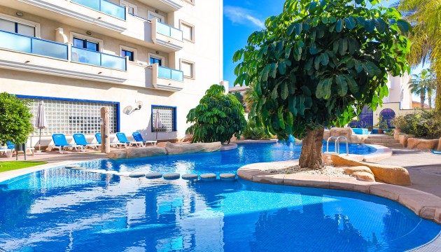 Apartment - Wiederverkauf - Orihuela Costa - Cabo Roig