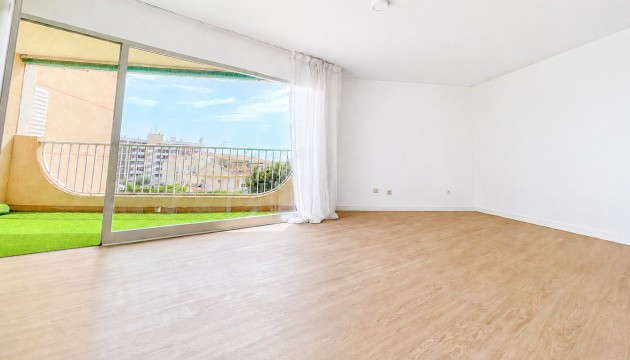 Apartment - Wiederverkauf - Orihuela Costa - Cabo Roig