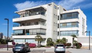 Apartment - Wiederverkauf - Orihuela Costa - CE-55761