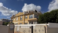 Apartment - Wiederverkauf - Orihuela Costa - DP-47805