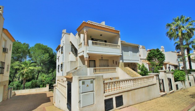 Apartment - Wiederverkauf - Orihuela Costa - Las Ramblas