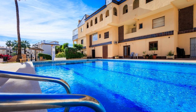 Apartment - Wiederverkauf - Orihuela Costa - Lomas de Cabo Roig