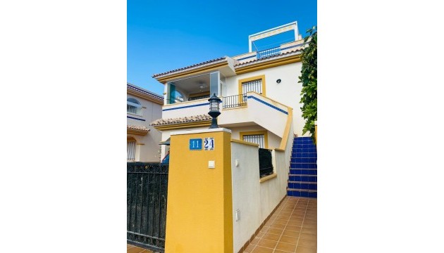 Apartment - Wiederverkauf - Orihuela Costa - Lomas de Cabo Roig