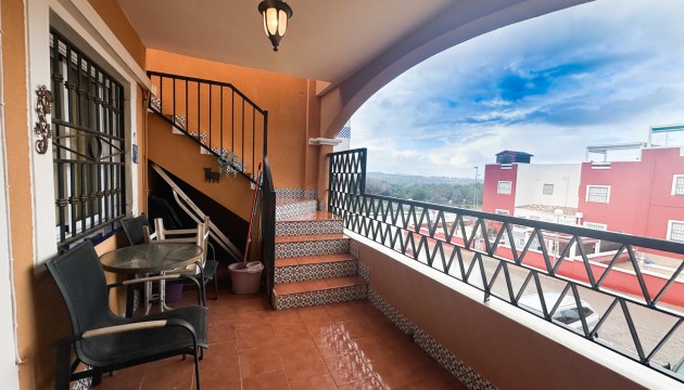 Apartment - Wiederverkauf - Orihuela Costa - Los Altos