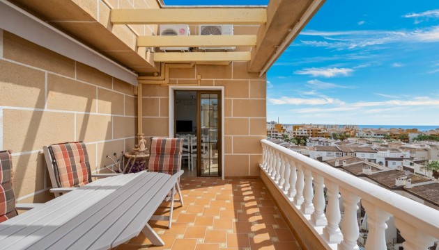 Apartment - Wiederverkauf - Orihuela Costa - Punta Prima