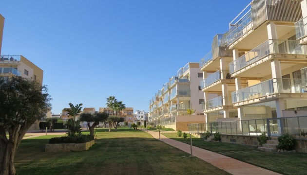 Apartment - Wiederverkauf - Orihuela Costa - Villamartín