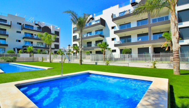 Apartment - Wiederverkauf - Orihuela Costa - Villamartín