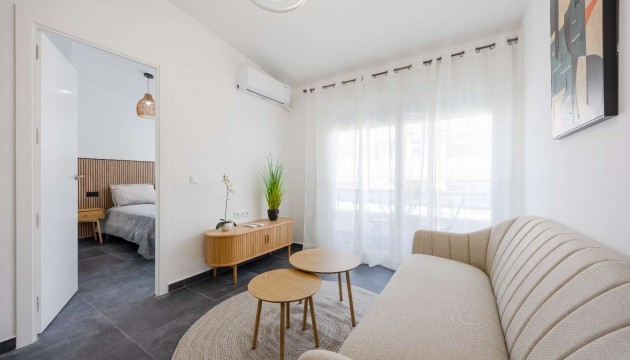 Apartment - Wiederverkauf - Torrevieja - Playa de los Locos