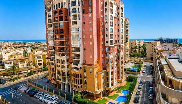 Apartment - Wiederverkauf - Torrevieja - Playa de los Locos