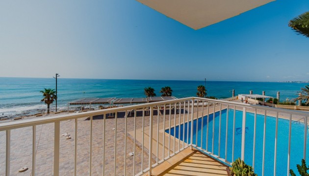 Apartment - Wiederverkauf - Torrevieja - Playa del Cura