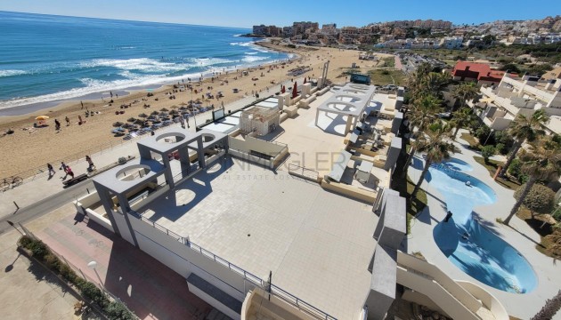 Apartment - Wiederverkauf - Torrevieja - Torrelamata - La Mata