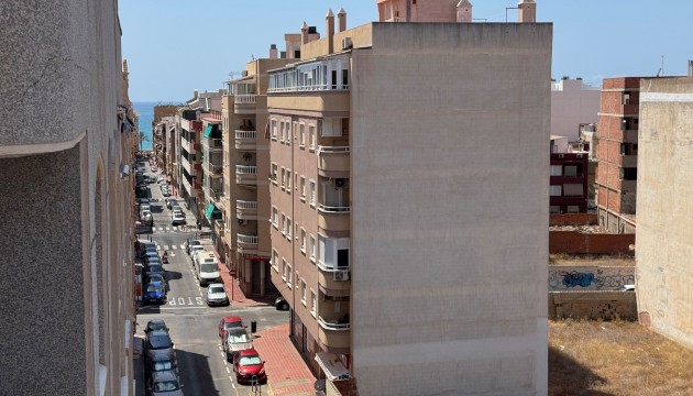 Apartment - Wiederverkauf - Torrevieja - Torrevieja C