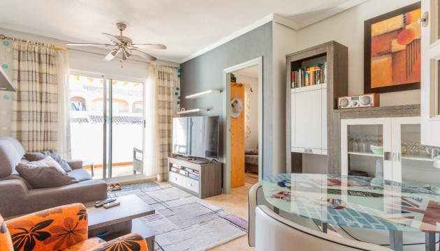 Apartment - Wiederverkauf - Torrevieja - Torrevieja