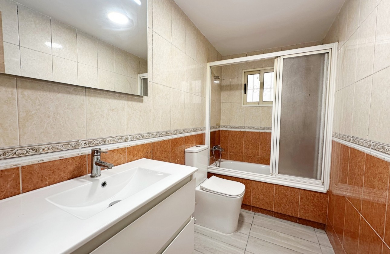 Begagnad - Apartament / Duplex - Torrevieja