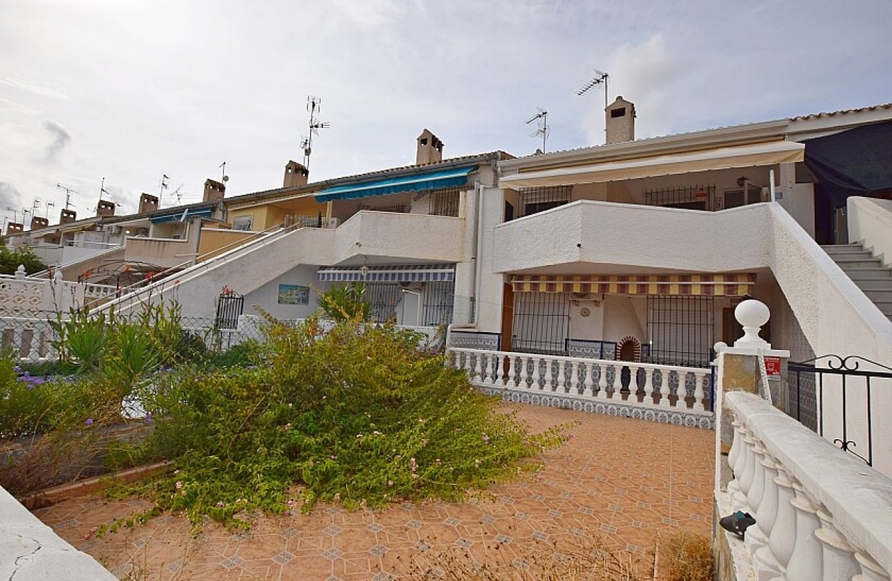 Begagnad - Bungalow - Orihuela Costa - Cabo Roig