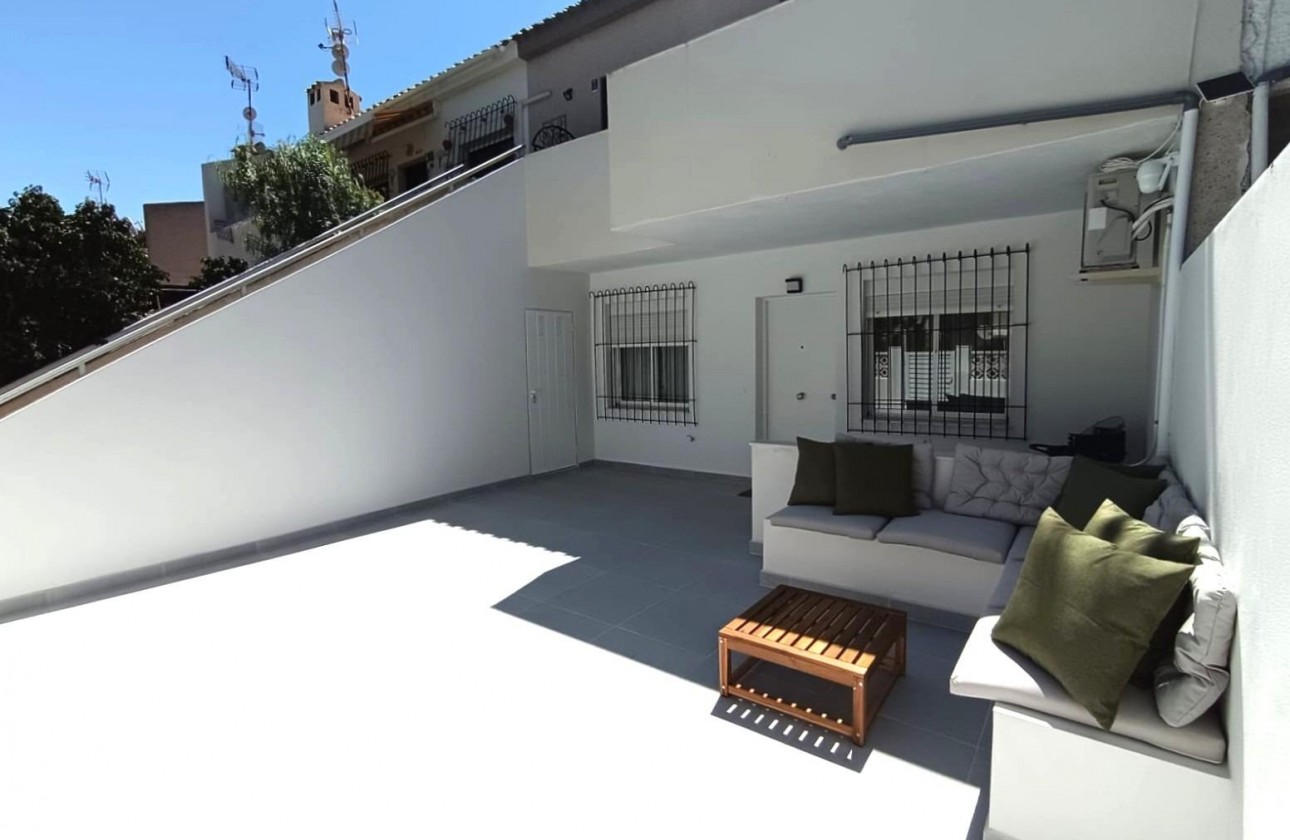 Begagnad - Bungalow - Orihuela Costa - Cabo Roig