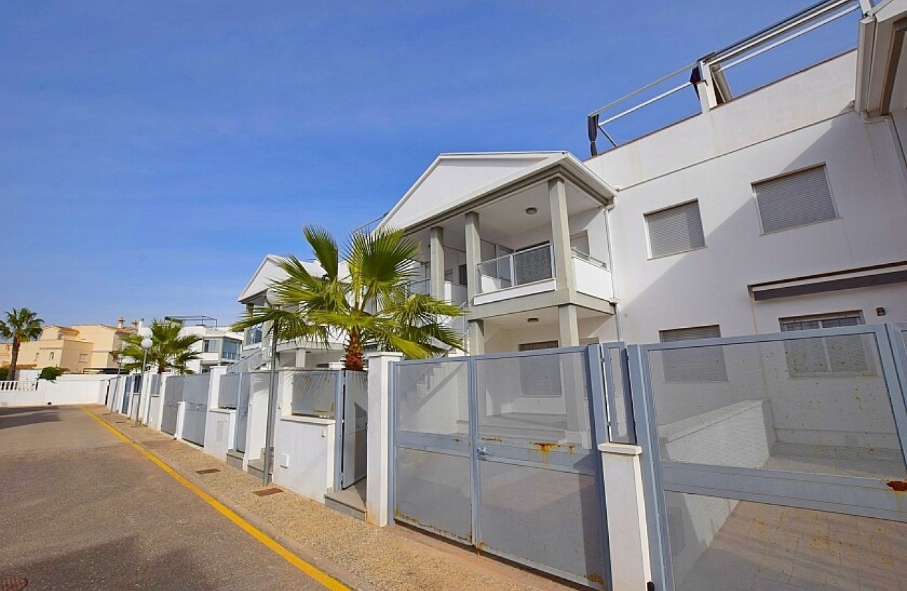 Begagnad - Bungalow - Orihuela Costa - Las Chismosas