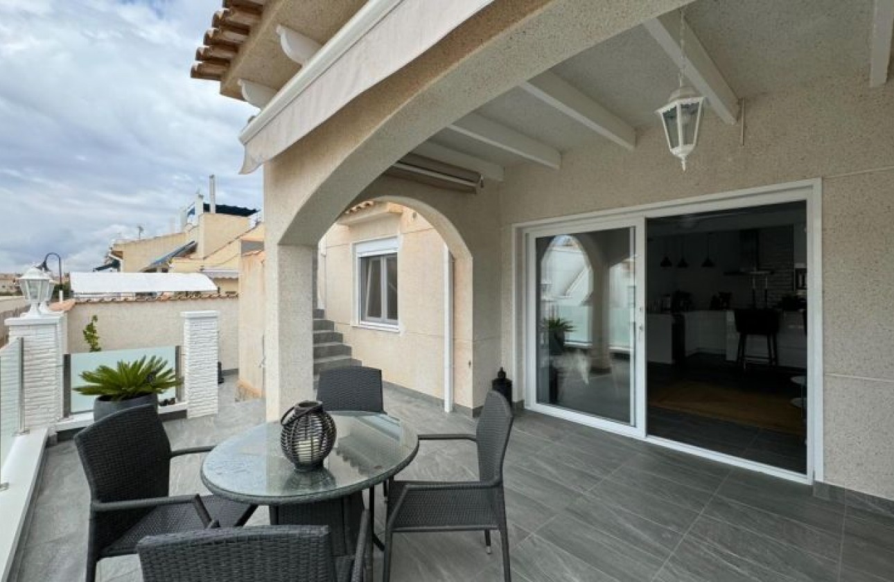 Begagnad - Bungalow - Orihuela Costa - Playa Flamenca