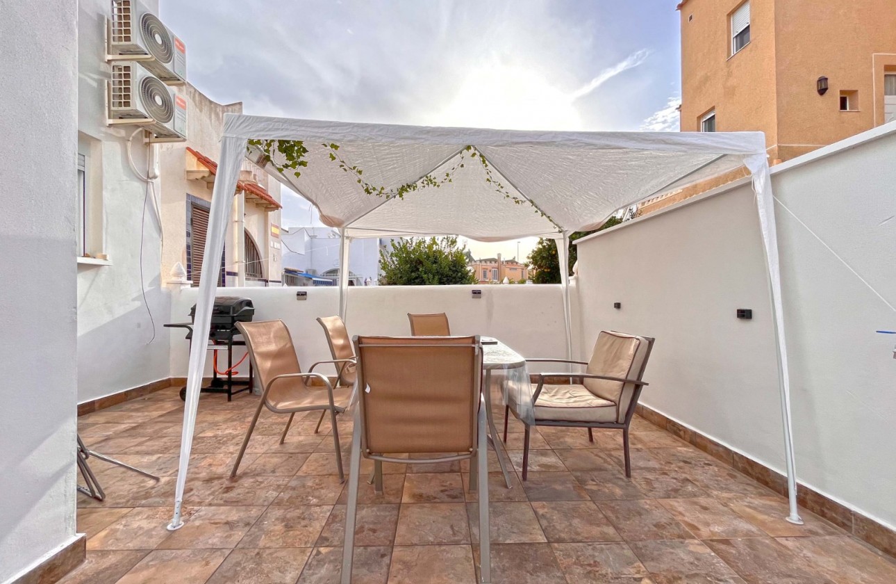 Begagnad - Bungalow - Orihuela Costa - Playa Flamenca