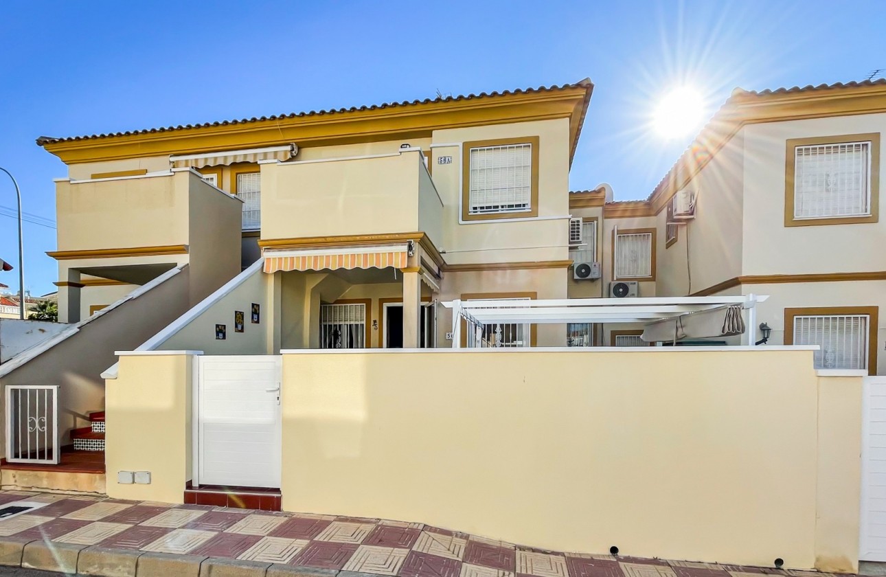 Begagnad - Bungalow - Orihuela Costa - Playa Flamenca