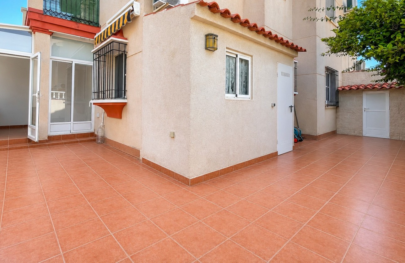 Begagnad - Bungalow - Orihuela Costa - Playa Flamenca