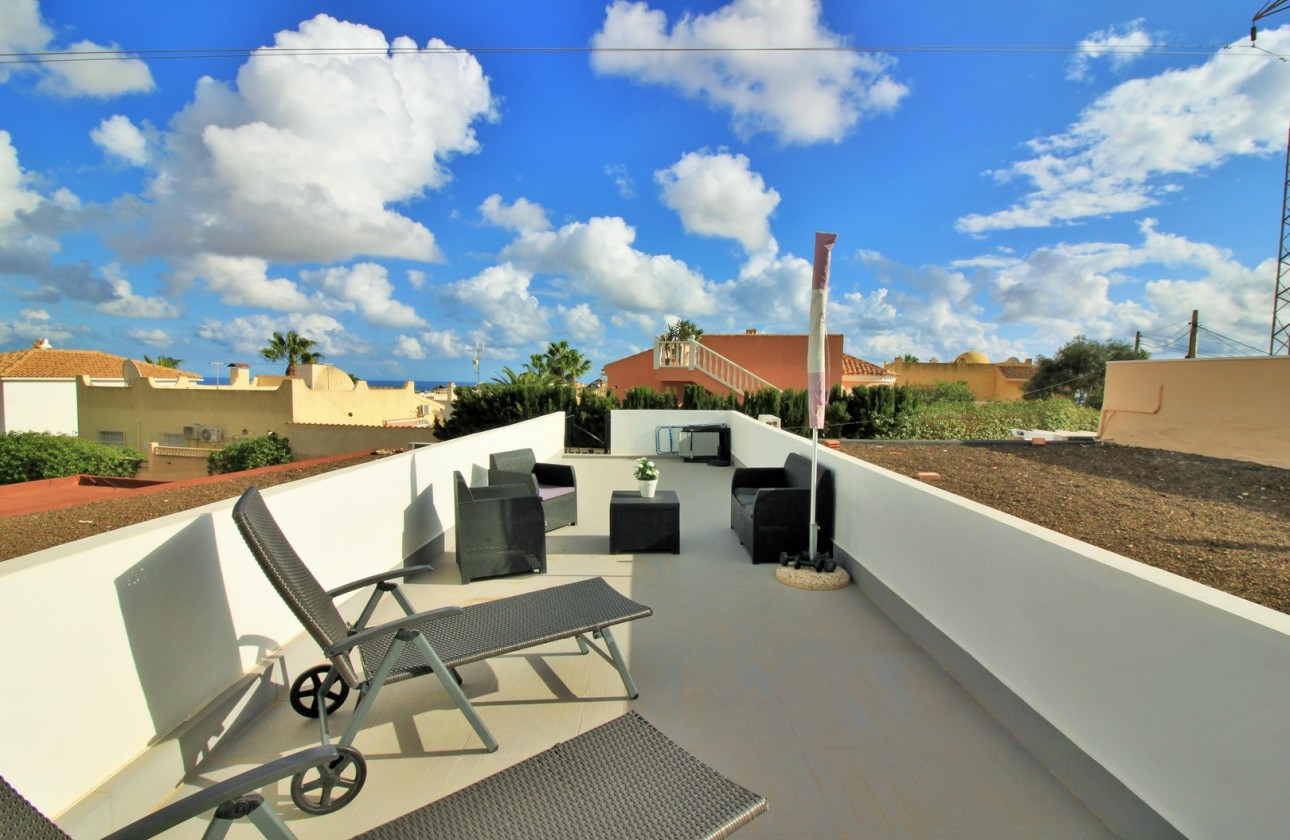 Begagnad - Bungalow - Orihuela Costa - Villamartín