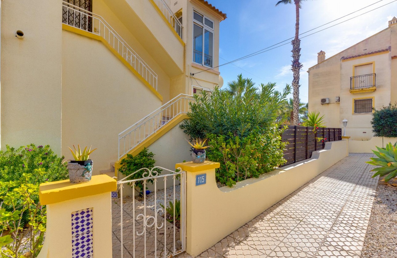 Begagnad - Bungalow - Orihuela Costa - Villamartín