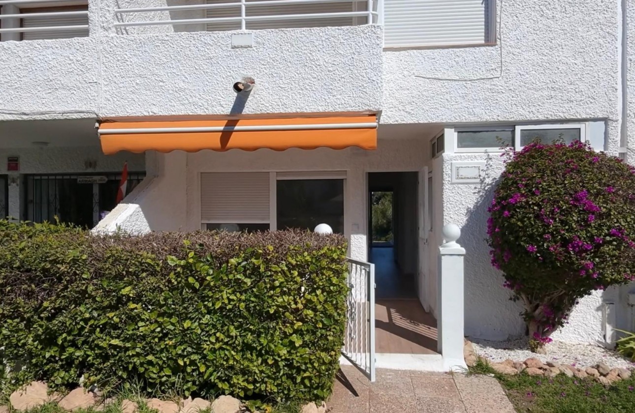 Begagnad - Bungalow - Orihuela Costa - Villamartín
