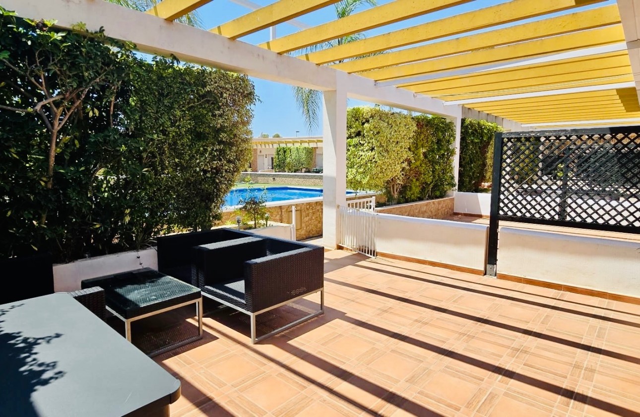 Begagnad - Bungalow - Pilar de la Horadada - Mil Palmeras