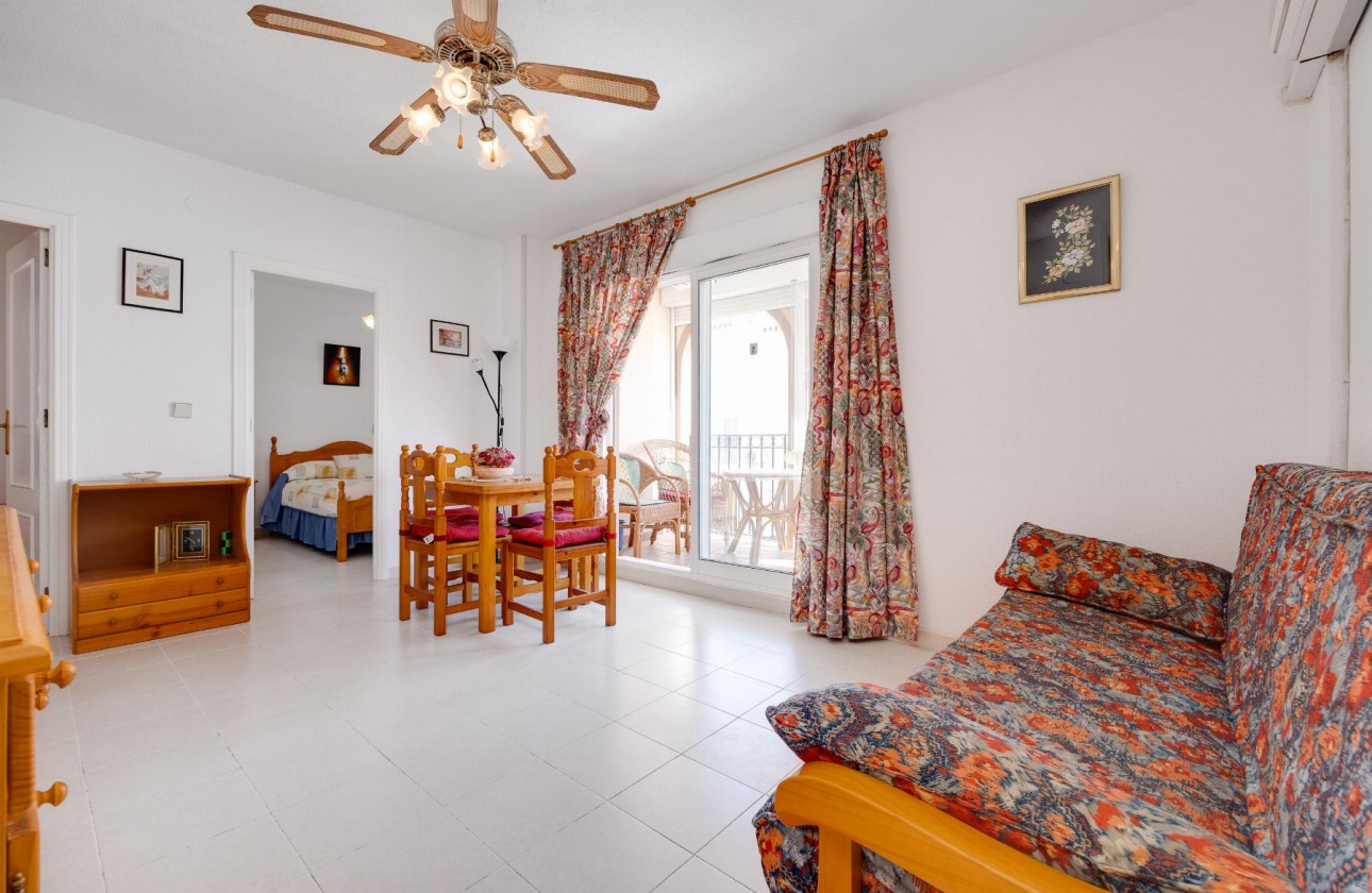 Begagnad - Bungalow - Torrevieja - El Acequión - Los Náufragos