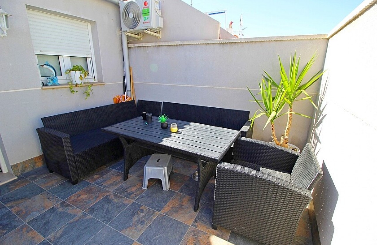 Begagnad - Bungalow - Torrevieja - La Siesta - El Salado -  Torreta