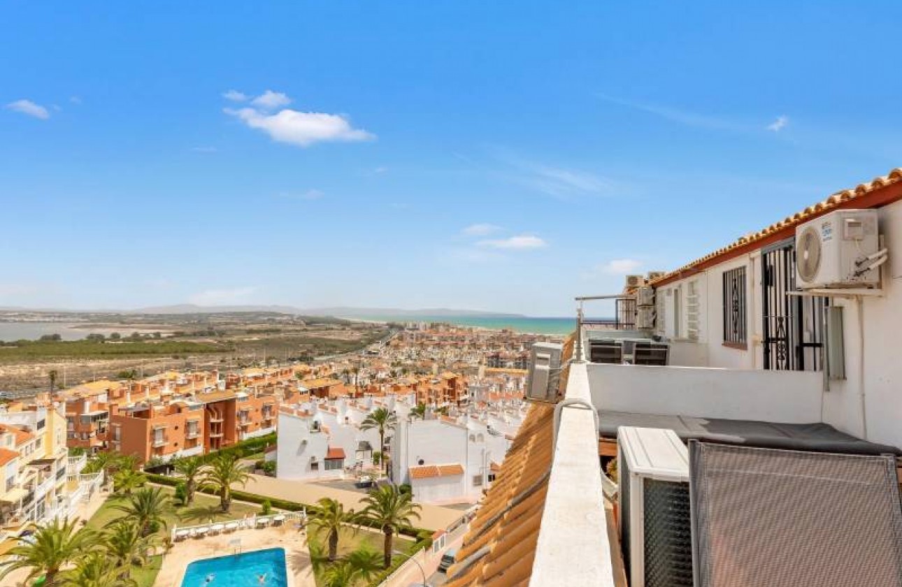 Begagnad - Duplex - Torrevieja - Torrelamata - La Mata