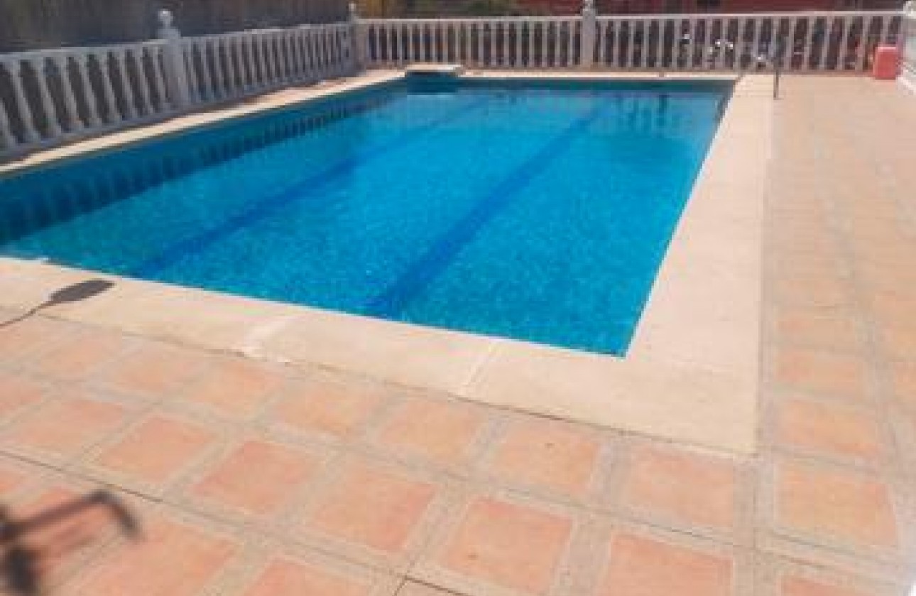 Begagnad - Fristående Villa - Elche