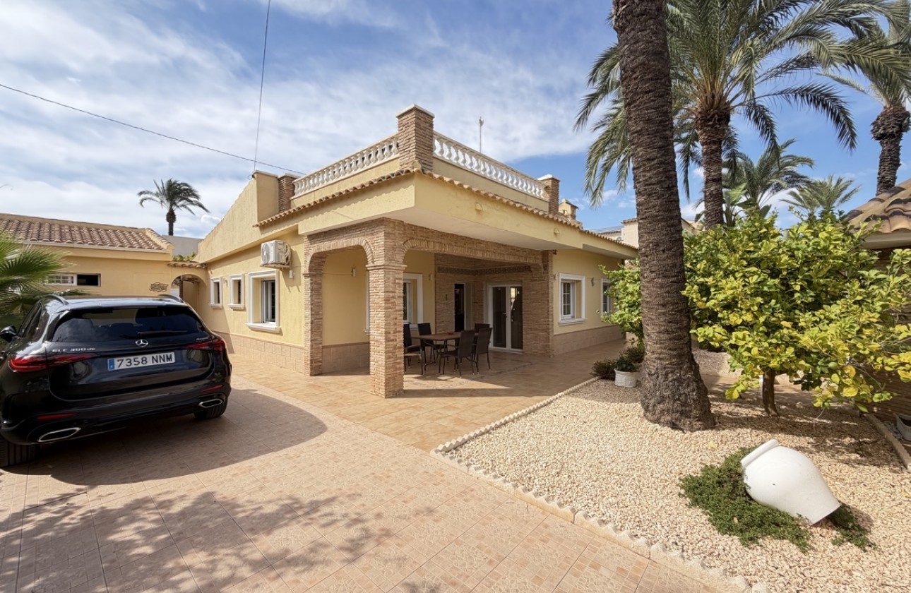 Begagnad - Fristående Villa - Orihuela Costa - Cabo Roig