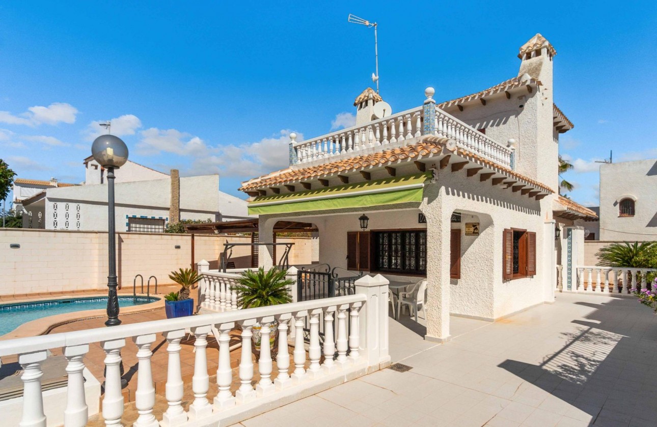 Begagnad - Fristående Villa - Orihuela Costa - La Zenia