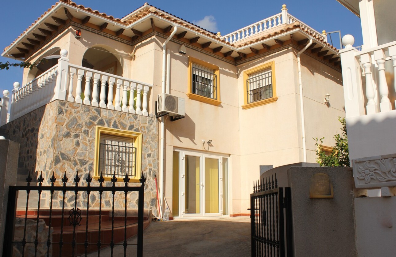 Begagnad - Fristående Villa - Orihuela Costa - La Zenia