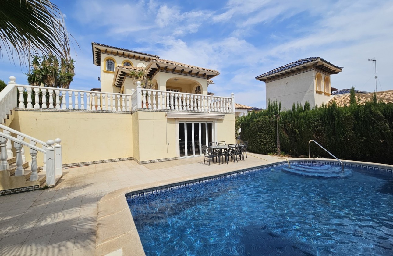 Begagnad - Fristående Villa - Orihuela Costa - La Zenia