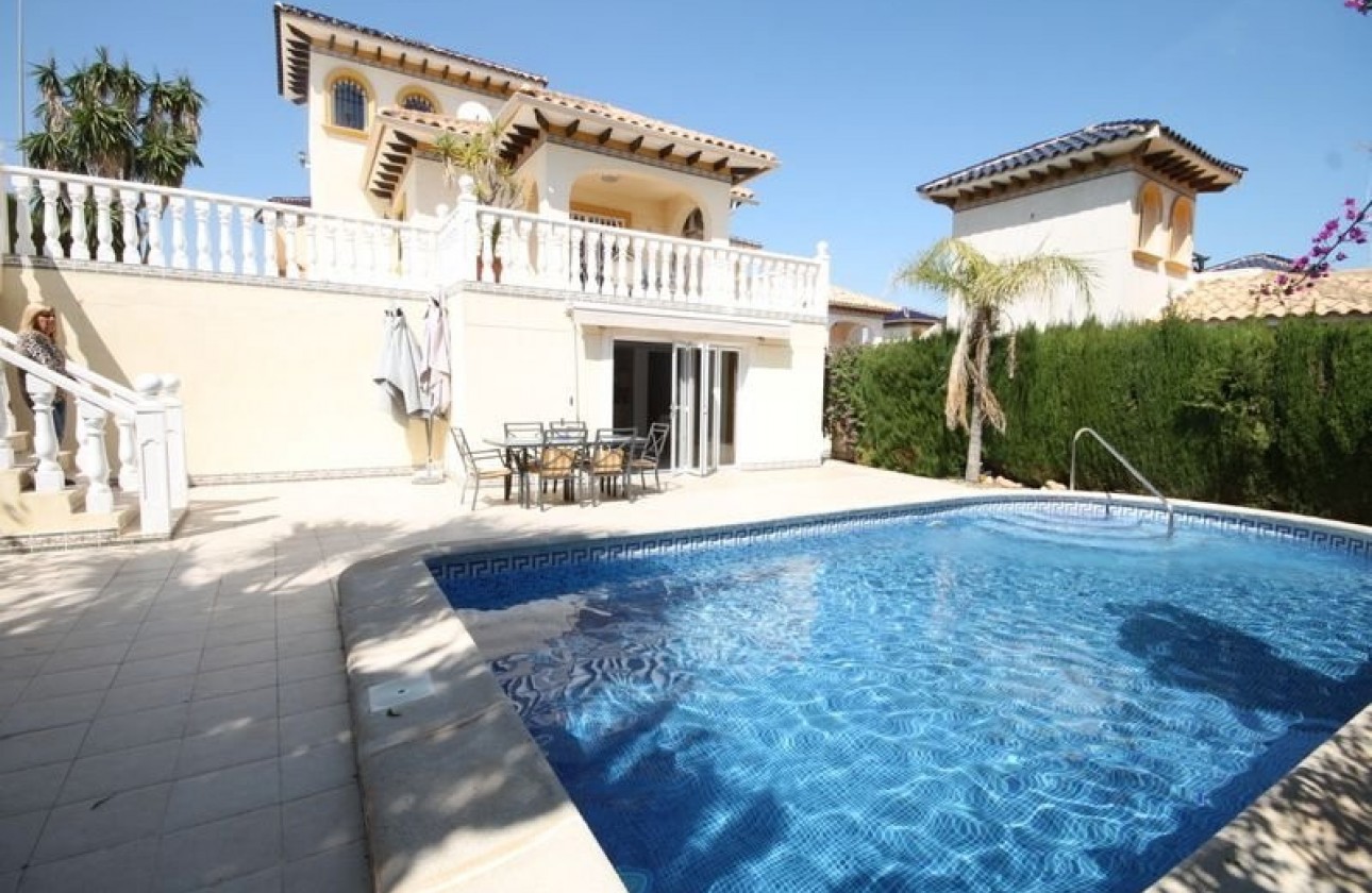 Begagnad - Fristående Villa - Orihuela Costa - La Zenia